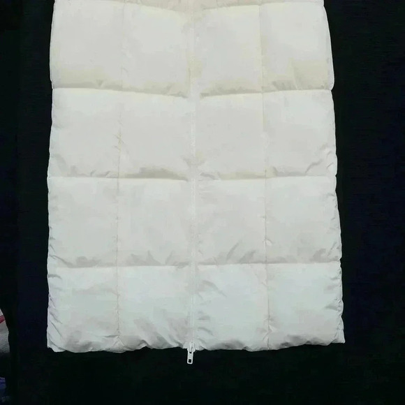 Asos Design full length quilted hooded Vest zip up jacket M - Picture 4 of 10